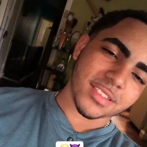 Meet your Posher, Yamill